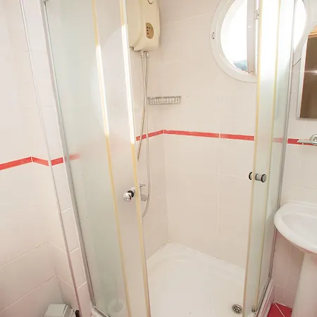 Hotel Kampus 3*