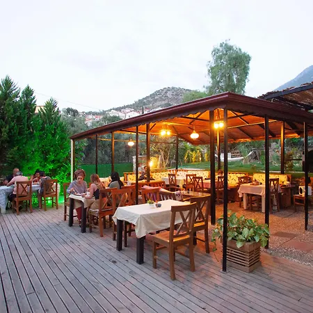 Hotel Kampus 3*